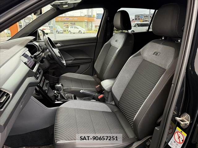 VolksWagen T-CROSS 2021-09 8746886-16