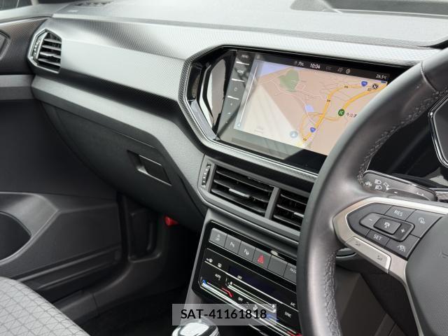 VolksWagen T-CROSS 2023-03 8832522-12