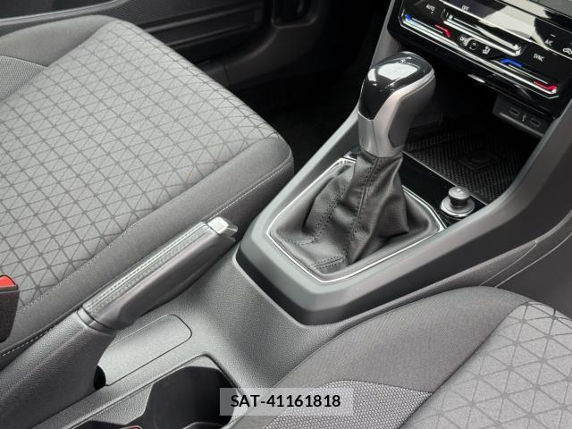 VolksWagen T-CROSS 2023-03 8832522-13