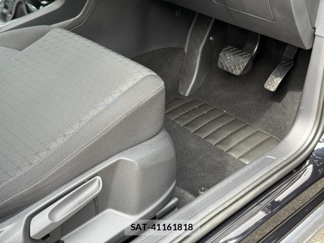 VolksWagen T-CROSS 2023-03 8832522-19