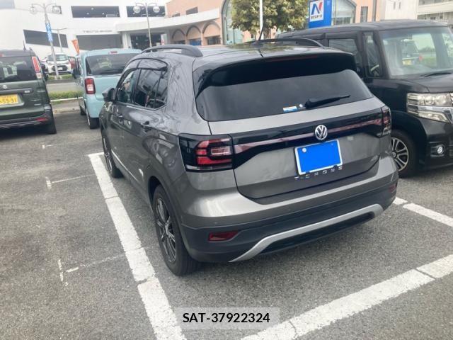VolksWagen T-CROSS 2020-02 8832526-3