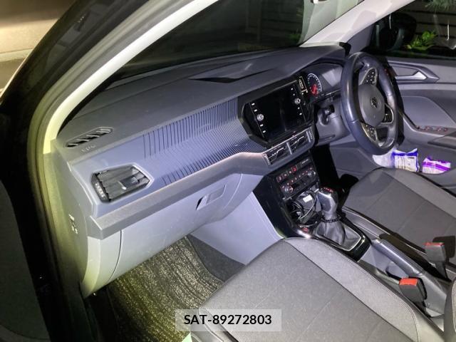 VolksWagen T-CROSS 2020-01 8832525-14