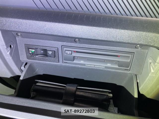 VolksWagen T-CROSS 2020-01 8832525-26