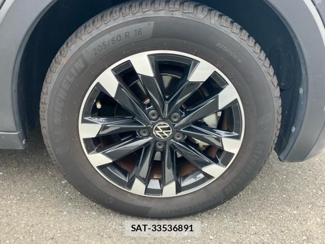 VolksWagen T-CROSS 2022-09 8872407-5