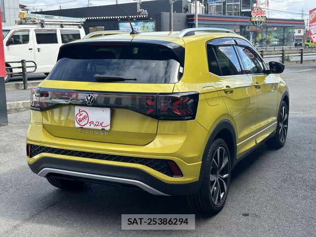 VolksWagen T-CROSS 2025-04 8882996-10