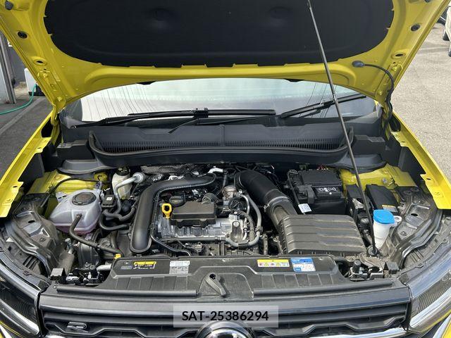 VolksWagen T-CROSS 2025-04 8882996-18