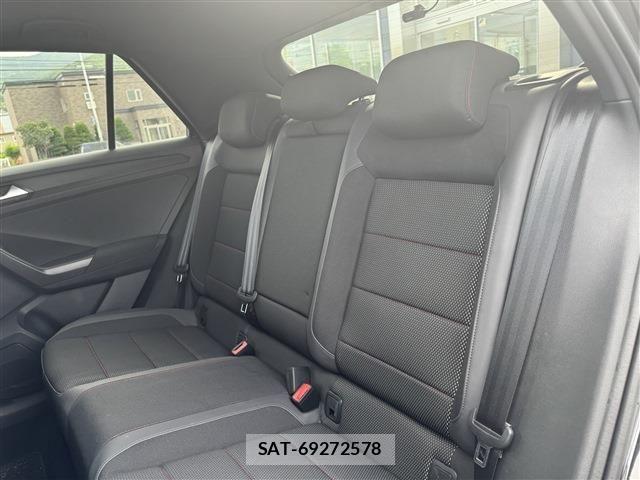 VolksWagen T-ROC 2020-09 1191707-12