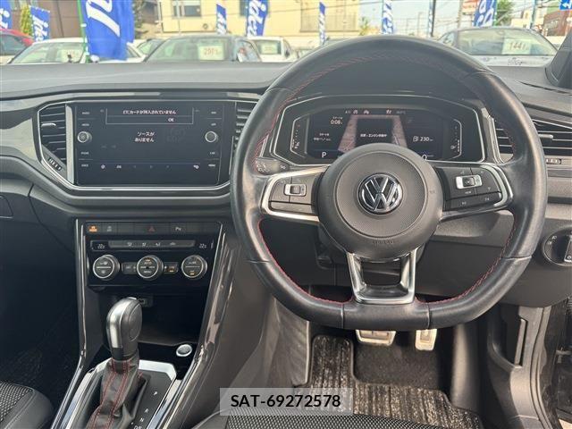 VolksWagen T-ROC 2020-09 1191707-15