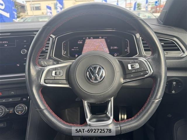 VolksWagen T-ROC 2020-09 1191707-16