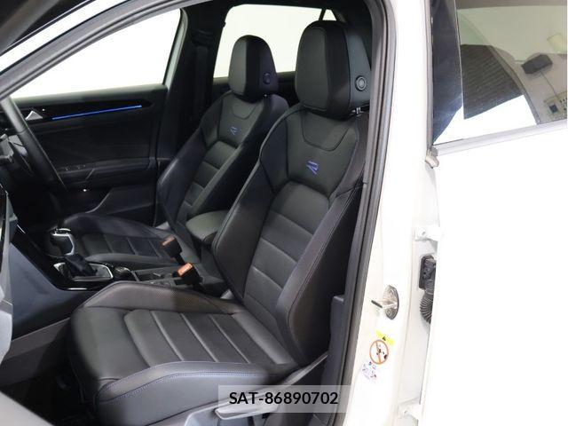 VolksWagen T-ROC 2024-12 1276702-11