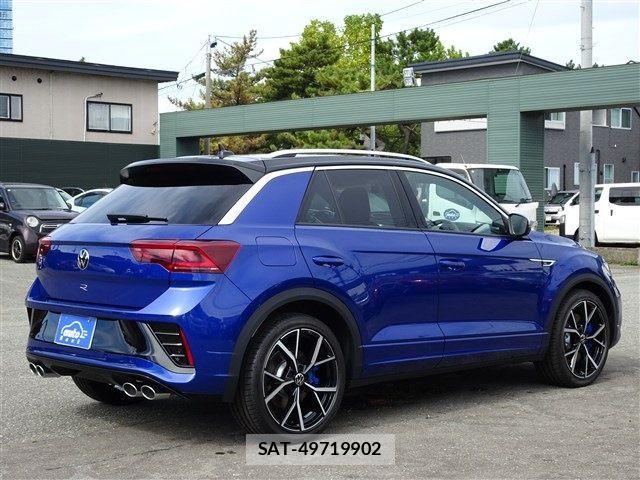 VolksWagen T-ROC 2024-03 1339020-4