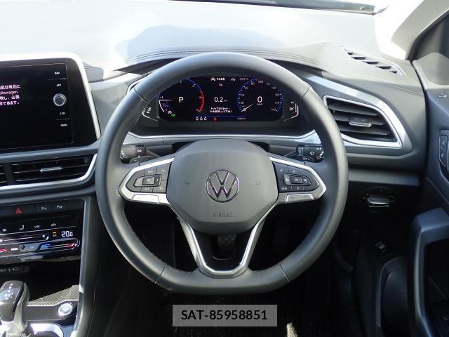 VolksWagen T-ROC 2025-03 1476864-15
