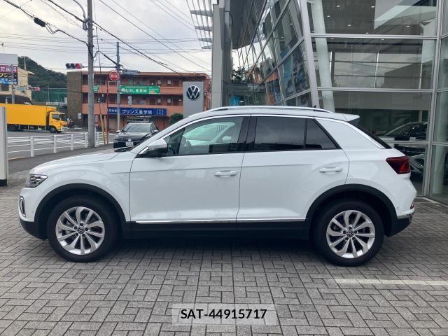 VolksWagen T-ROC 2025-03 1476860-9