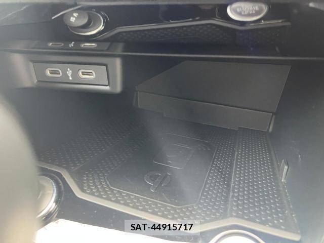 VolksWagen T-ROC 2025-03 1476860-16