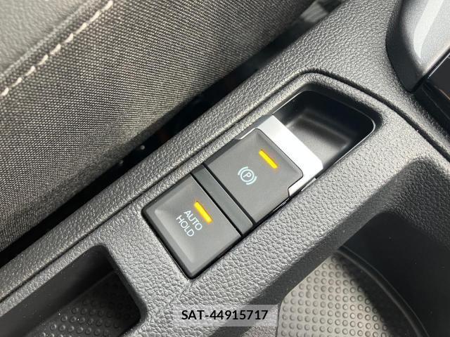 VolksWagen T-ROC 2025-03 1476860-19