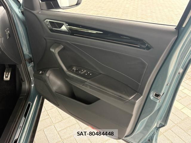 VolksWagen T-ROC 2025-03 1476861-18