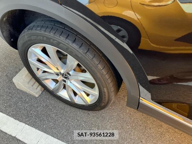 VolksWagen T-ROC 2021-08 3391539-14