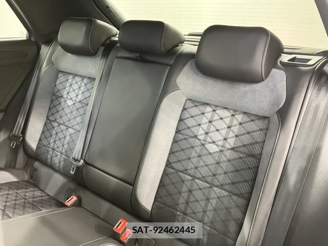 VolksWagen T-ROC 2024-04 3911340-10