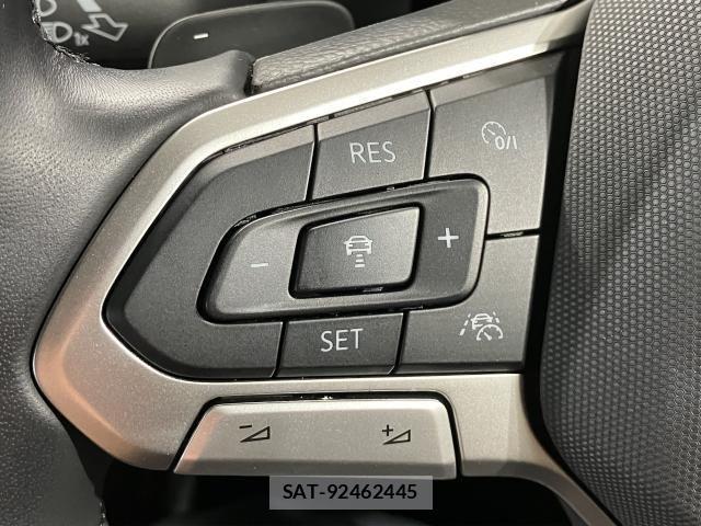 VolksWagen T-ROC 2024-04 3911340-8