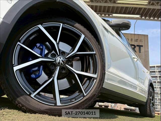 VolksWagen T-ROC 2022-09 4425086-18