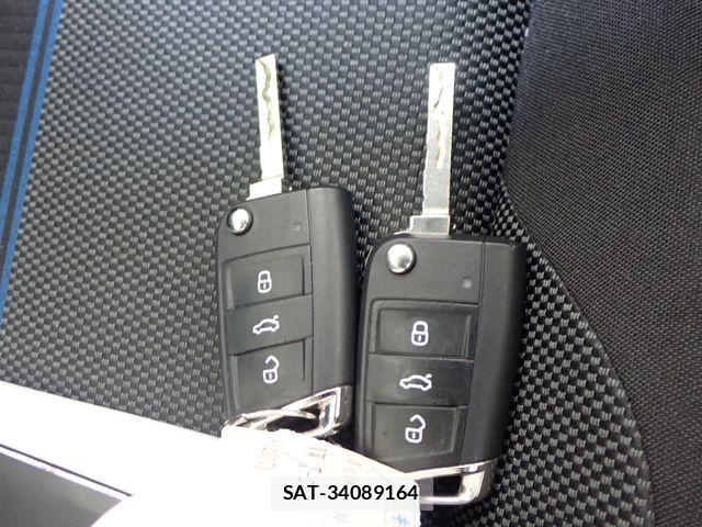 VolksWagen T-ROC 2021-06 4815542-27