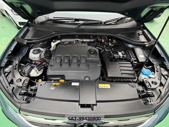 VolksWagen T-ROC 2023-04 4994754-12