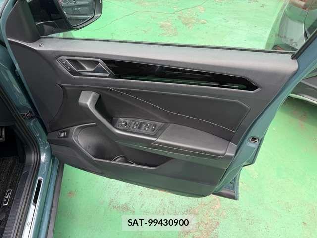 VolksWagen T-ROC 2023-04 4994754-13