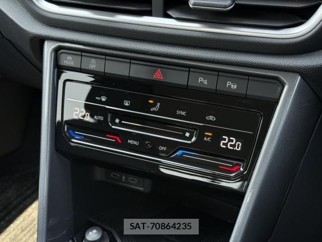 VolksWagen T-ROC 2023-03 5882894-17