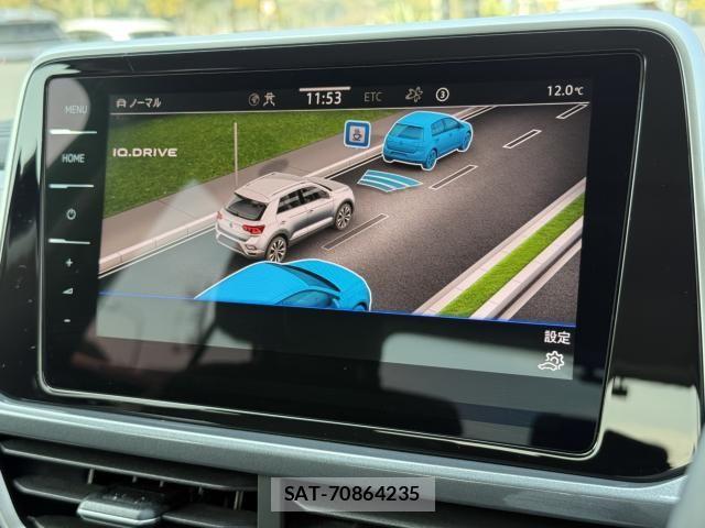 VolksWagen T-ROC 2023-03 5882894-21