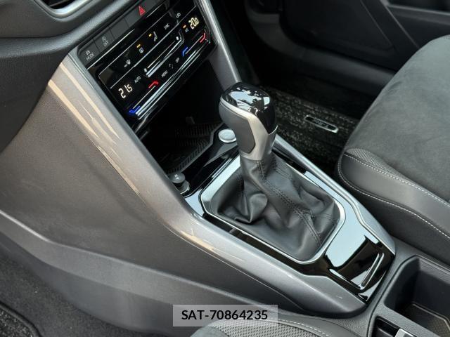 VolksWagen T-ROC 2023-03 5882894-29