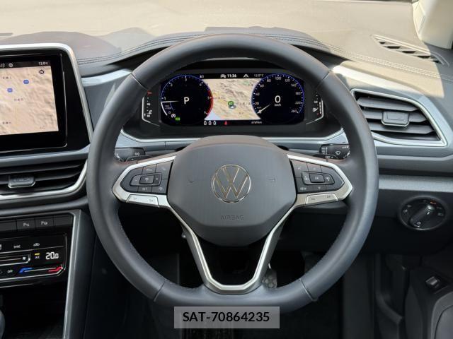 VolksWagen T-ROC 2023-03 5882894-6