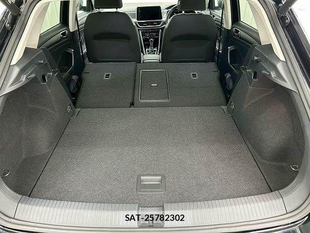 VolksWagen T-ROC 2023-06 6221250-10