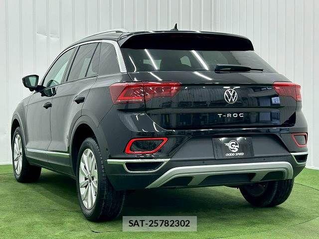 VolksWagen T-ROC 2023-06 6221250-16