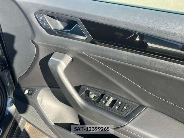 VolksWagen T-ROC 2025-09 6248419-9