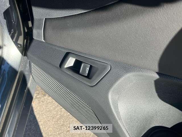 VolksWagen T-ROC 2025-09 6248419-10
