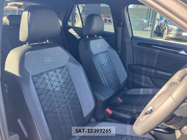 VolksWagen T-ROC 2025-09 6248419-12