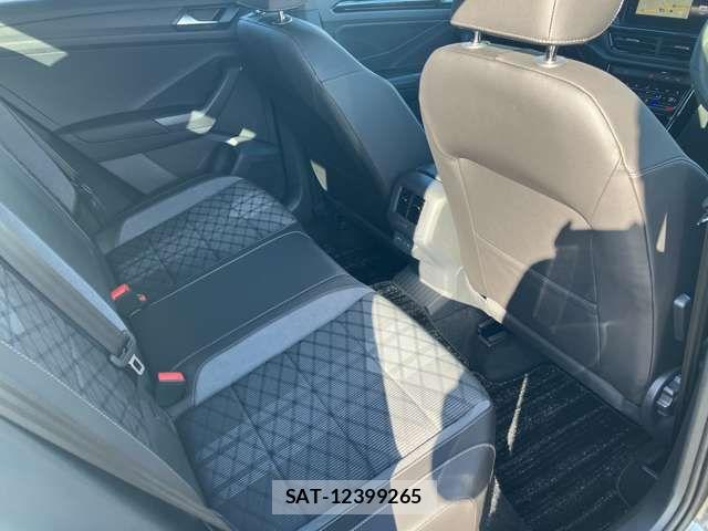 VolksWagen T-ROC 2025-09 6248419-18