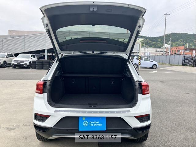 VolksWagen T-ROC 2022-02 6504914-14