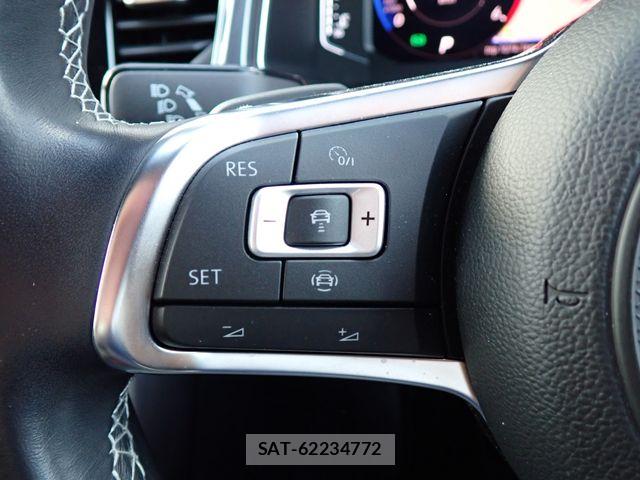 VolksWagen T-ROC 2020-11 6547440-12
