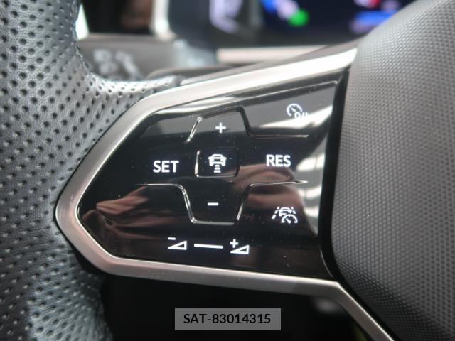 VolksWagen T-ROC 2023-11 6642878-6