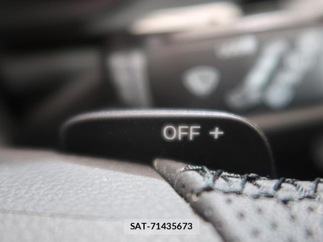 VolksWagen T-ROC 2025-10 6642876-10