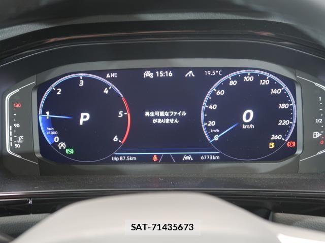 VolksWagen T-ROC 2025-10 6642876-11