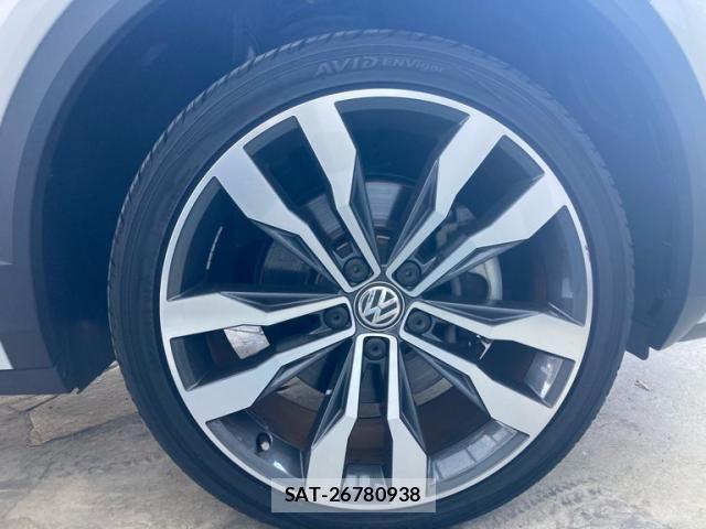 VolksWagen T-ROC 2020-09 6642880-16
