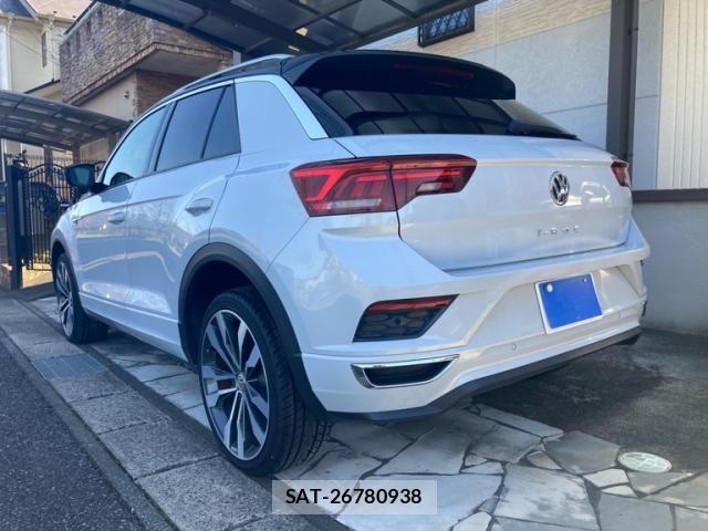 VolksWagen T-ROC 2020-09 6642880-2