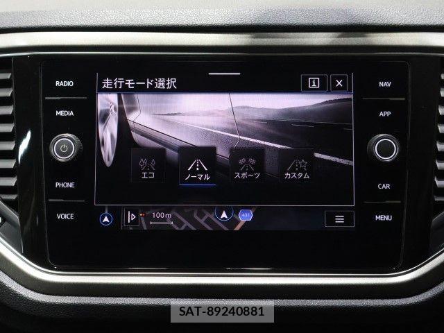 VolksWagen T-ROC 2021-05 6678800-27