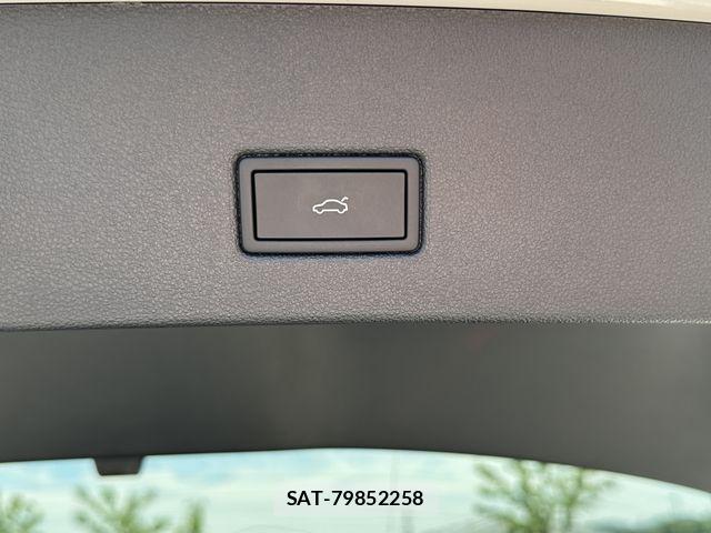 VolksWagen T-ROC 2025-04 6753926-16