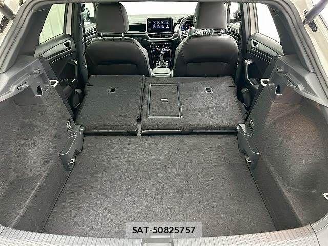 VolksWagen T-ROC 2022-09 6818045-10