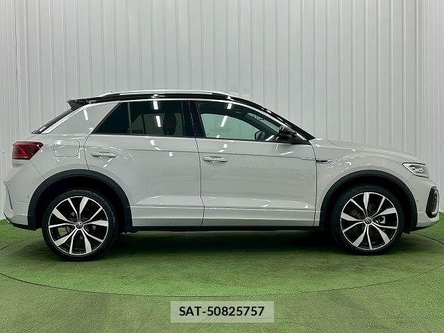 VolksWagen T-ROC 2022-09 6818045-14