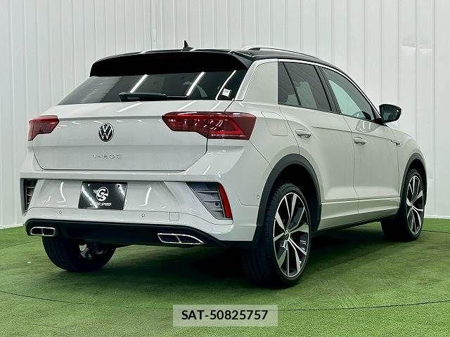 VolksWagen T-ROC 2022-09 6818045-15
