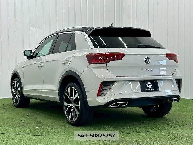 VolksWagen T-ROC 2022-09 6818045-16